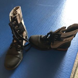 Sorel Major Carly boots